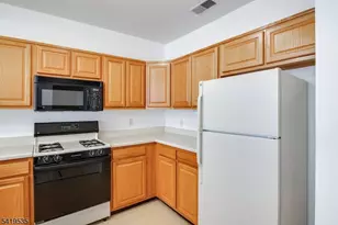 4202 Cleveland Ln, Rockaway Township, NJ 07866 - Photo 6