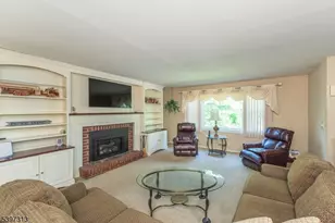 45 Lakeside Trail, Kinnelon, NJ 07405 - Photo 8