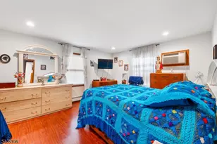 19 E Shore Rd, Jefferson Township, NJ 07849 - Photo 10
