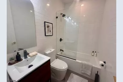 50 Grace St #2R, Jersey City, NJ 07307 - Photo 2