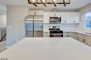 581 Bergen St, Newark, NJ 07108 - Photo 14