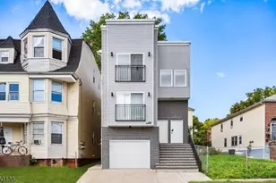 581 Bergen St, Newark, NJ 07108 - Photo 1