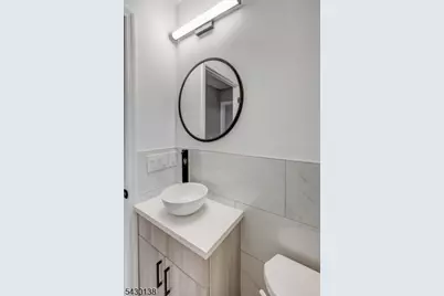 581 Bergen St, Newark, NJ 07108 - Photo 26