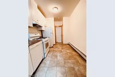 1109 Main Ave #5, Clifton, NJ 07011 - Photo 4