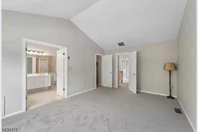 11 Cottage Place, Branchburg Township, NJ 08876 - Photo 12