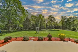28 Scott Dr, Hillsborough Township, NJ 08844 - Photo 40