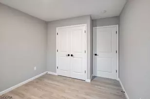 1081 18th Ave, Newark, NJ 07106 - Photo 16