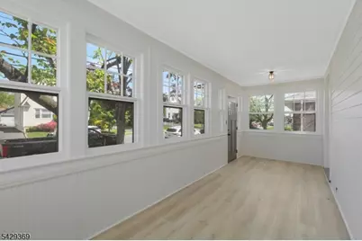 146 W Grant Ave, Roselle Park, NJ 07204 - Photo 6