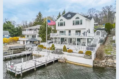 62 Ithanell Rd, Hopatcong, NJ 07843 - Photo 14