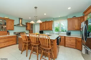 37 Thomas Terrace, Wayne, NJ 07470 - Photo 8