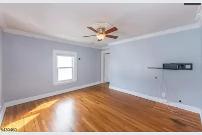 37 Maple St, Bloomfield, NJ 07003 - Photo 10