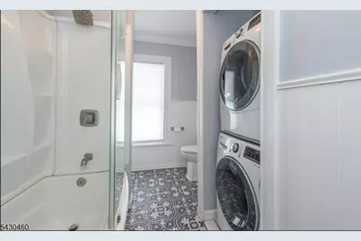 37 Maple St, Bloomfield, NJ 07003 - Photo 18