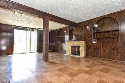 5 Burnside Pl, Wayne, NJ 07470 - Photo 28