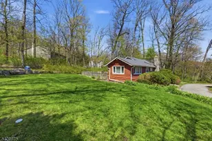 155 Highland Lakes Rd, Vernon, NJ 07422 - Photo 4