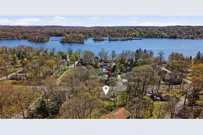 155 Highland Lakes Rd, Vernon, NJ 07422 - Photo 42