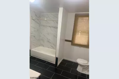852 S 13th St, Newark, NJ 07108 - Photo 12