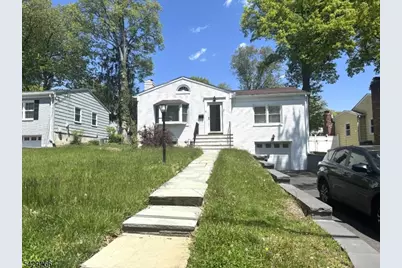 9 Evergreen Ter, Millburn, NJ 07041 - Photo 1