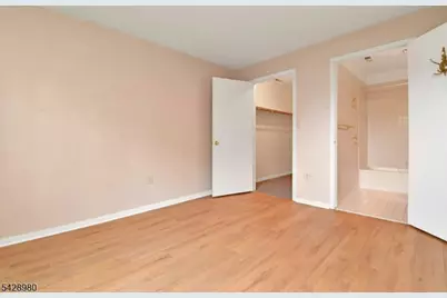 4815 Ravens Crest Dr, Plainsboro Township, NJ 08536 - Photo 8