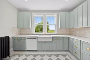 25 Prospect Ave, Andover, NJ 07821 - Photo 10