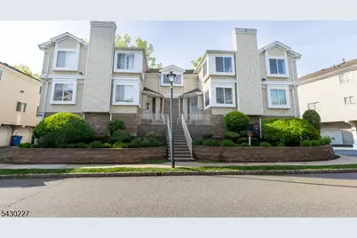 2604 Madaline Dr, Woodbridge Township, NJ 07001 - Photo 4