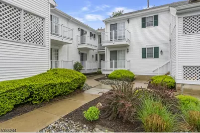 105 Alexandria Way, Bernards Township, NJ 07920 - Photo 2