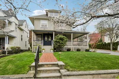 36 S Willow St, Montclair, NJ 07042 - Photo 2