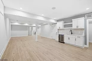 71 Hillside Terrace, Livingston, NJ 07039 - Photo 16