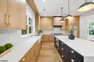71 Hillside Terrace, Livingston, NJ 07039 - Photo 8