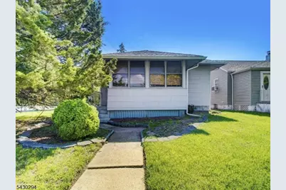101 Lower Rd, Linden, NJ 07036 - Photo 2