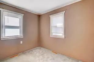 105 Lower Rd, Linden, NJ 07036 - Photo 8