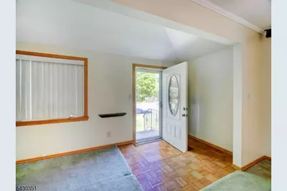 105 Lower Rd, Linden, NJ 07036 - Photo 2
