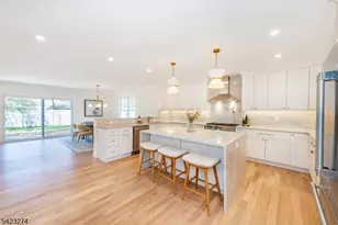 196 Vinton Cir, Fanwood, NJ 07023 - Photo 6