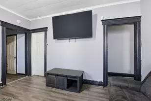 38-40 Schley St, Newark, NJ 07112 - Photo 4