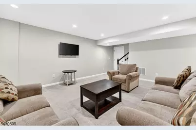 16 Shadetree Ln, Mount Arlington, NJ 07856 - Photo 14