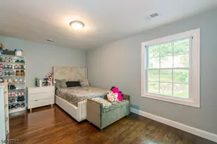 450 Herrick Dr, Rockaway Township, NJ 07801 - Photo 18