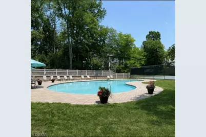 10B Heritage Dr, Chatham Township, NJ 07928 - Photo 2