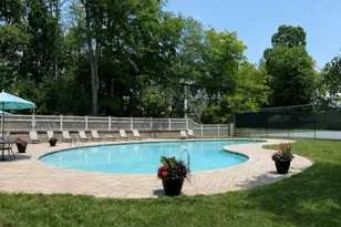10B Heritage Dr, Chatham Township, NJ 07928 - Photo 2