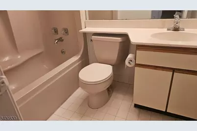 10B Heritage Dr, Chatham Township, NJ 07928 - Photo 10