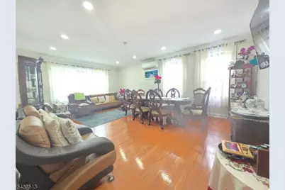 2032 E Saint Georges Ave, Linden, NJ 07036 - Photo 2