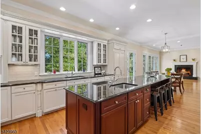 6 Grosvenor Rd, Millburn, NJ 07078 - Photo 18
