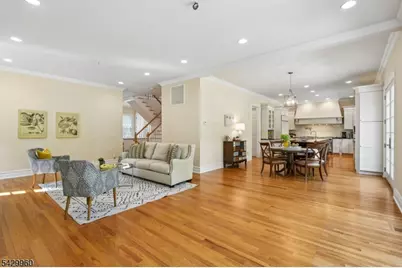 6 Grosvenor Rd, Millburn, NJ 07078 - Photo 14