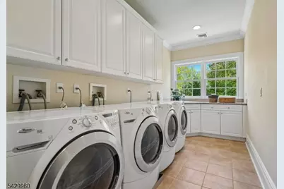 6 Grosvenor Rd, Millburn, NJ 07078 - Photo 36