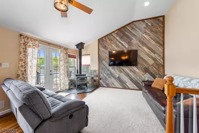 113 Mount Arlington Blvd, Roxbury Township, NJ 07850 - Photo 16