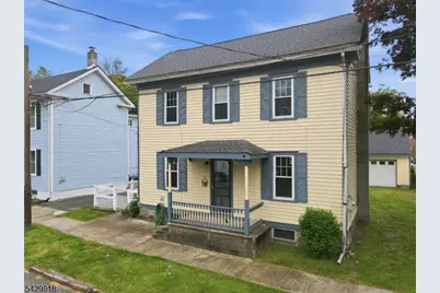 54 Front St, Belvidere, NJ 07823 - Photo 1