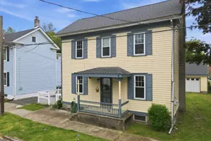 54 Front St, Belvidere, NJ 07823 - Photo 1