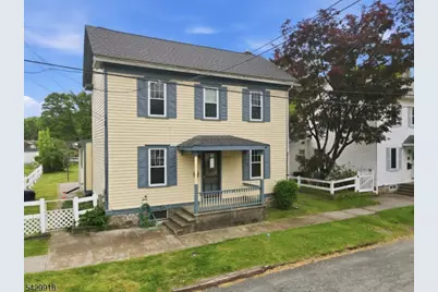 54 Front St, Belvidere, NJ 07823 - Photo 30