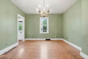 54 Front St, Belvidere, NJ 07823 - Photo 14