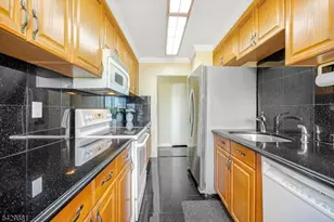 200 Winston Dr-C0109, Cliffside Park, NJ 07010 - Photo 14