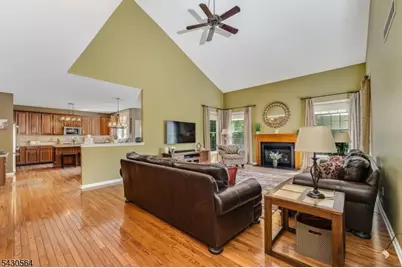 9 Hawk Dr, Raritan Township, NJ 08551 - Photo 16