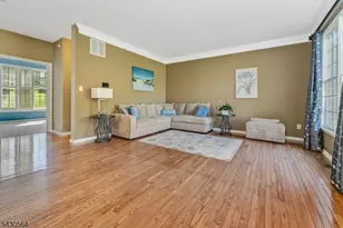9 Hawk Dr, Raritan Township, NJ 08551 - Photo 6